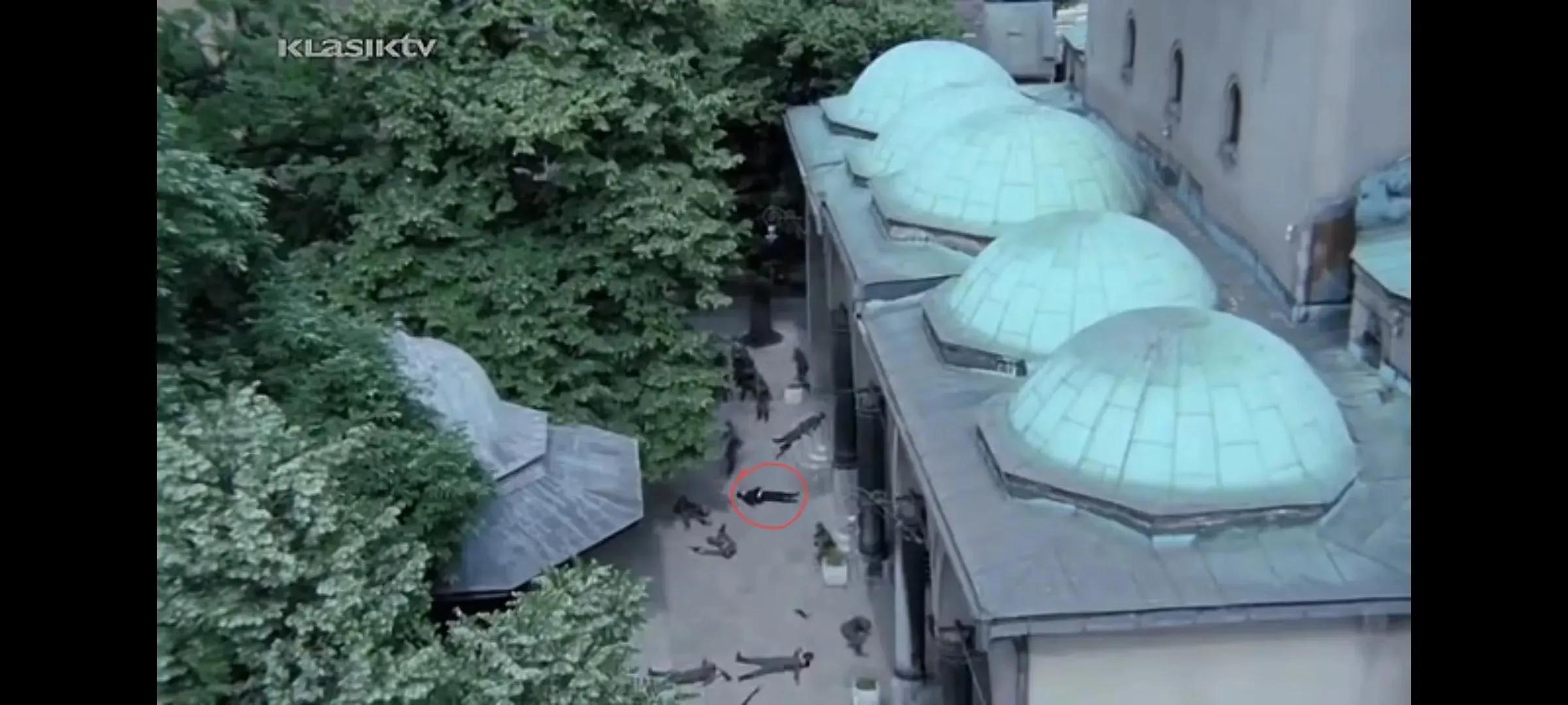 经典电影《瓦尔特保卫萨拉热窝》中的穿帮镜头