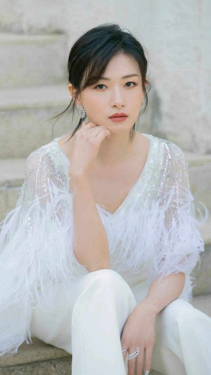 万茜高清美图欣赏