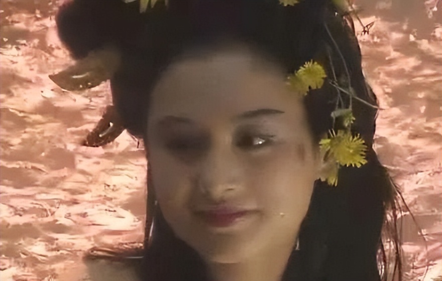 33位老牌簪花美人！林妹妹第一，林芳兵艳绝，你最偏爱谁呢？