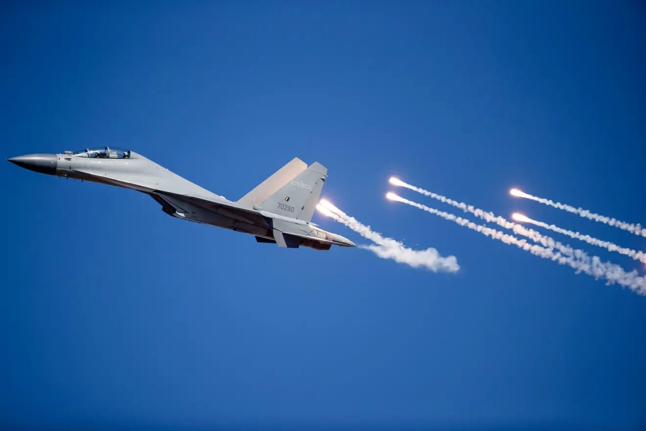 ���뾯�裡����̨�帽�����赼�����أ�սʱ���ɸ���̨�����㵺