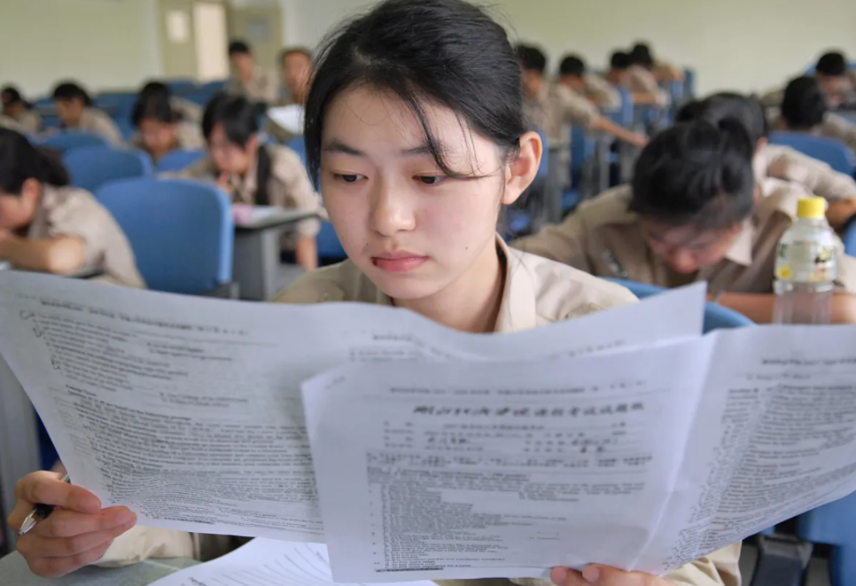 国内大学分7个档，考上“第4档”就算大学霸了，你在第几档？