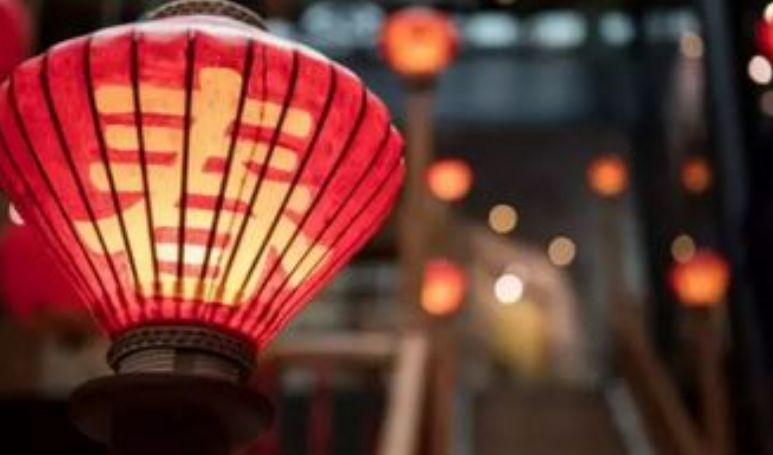“春节”到底是spring festival还是Chinese new year？