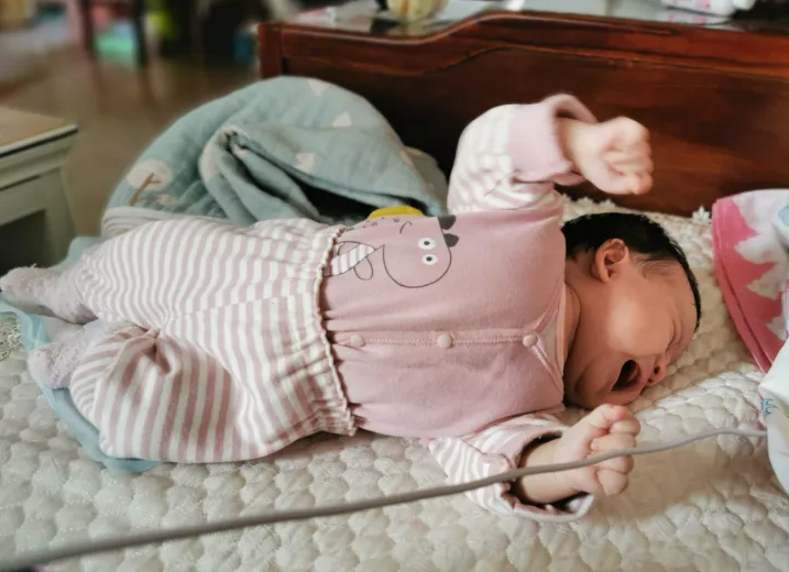 婴儿长大的过程图片(从小看上去) - 乐宝宝贝