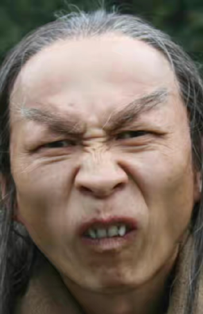 要钱没钱，要貌没貌！7位丑男演员娶的老婆，一个比一个漂亮