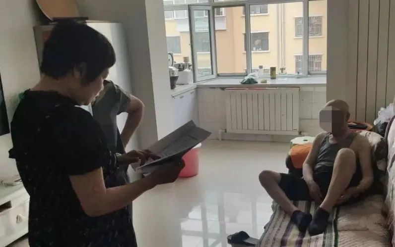 罨꡿Ա ϡɽԺ뻧Աƶ60꼰ֹ
