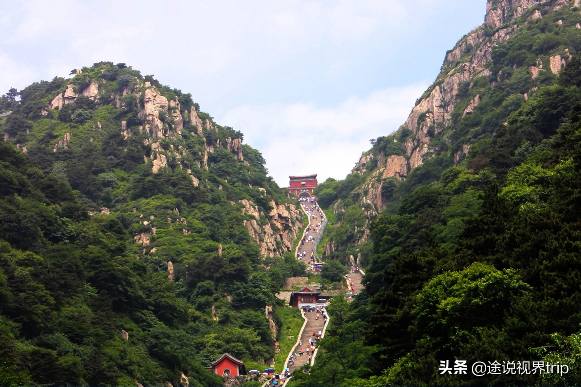 中国十大名山最新排名（我国10大名山景色推荐）