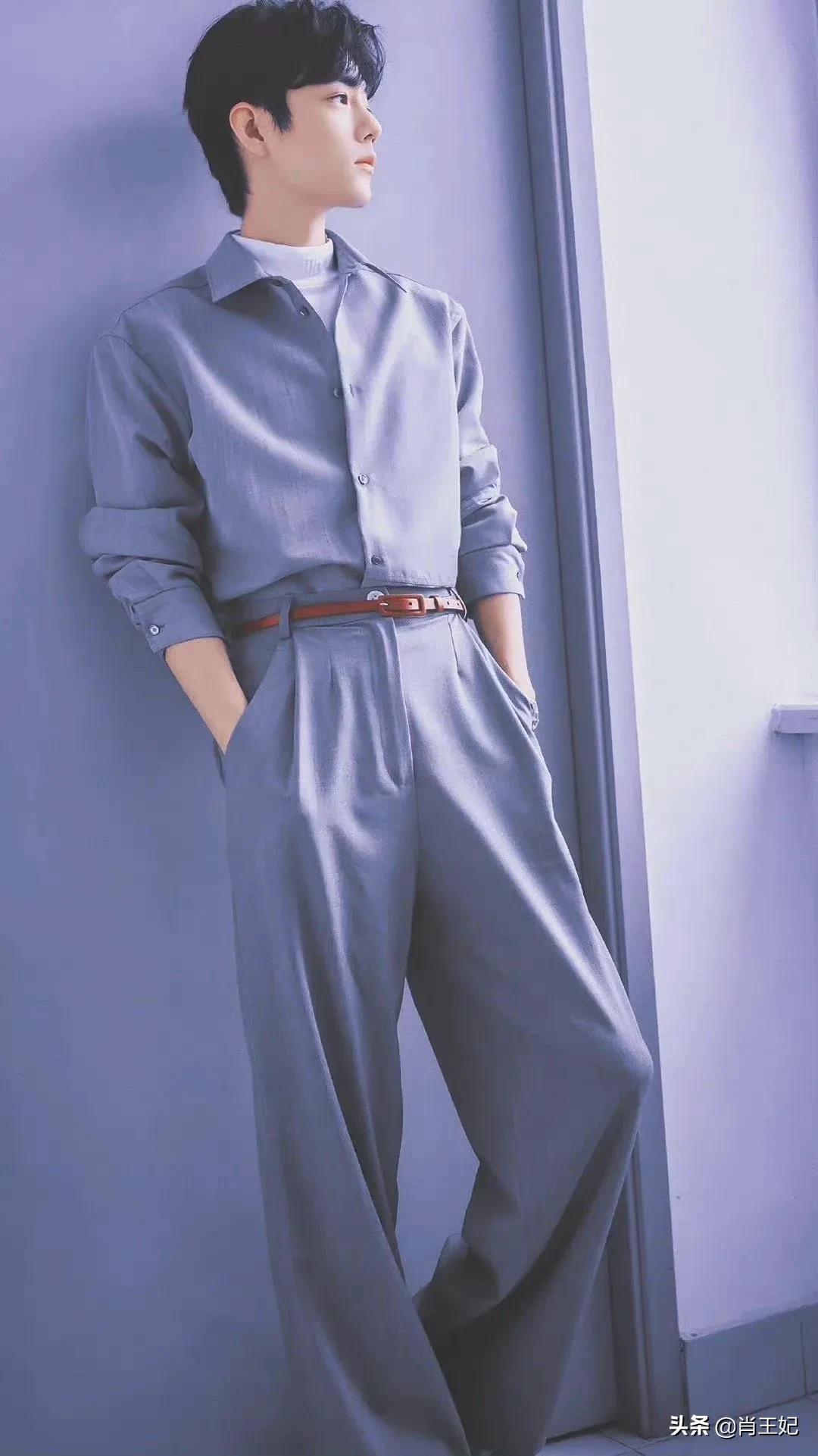 桃桃的一组生图,肖战的眼睛真好看,灵气逼人鲜花与少年绝配