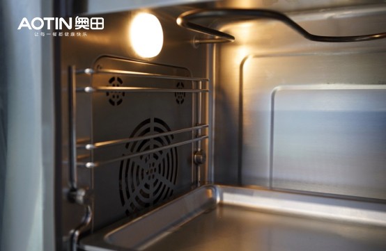 奥田集成灶丨这个情人节，回归厨房与爱