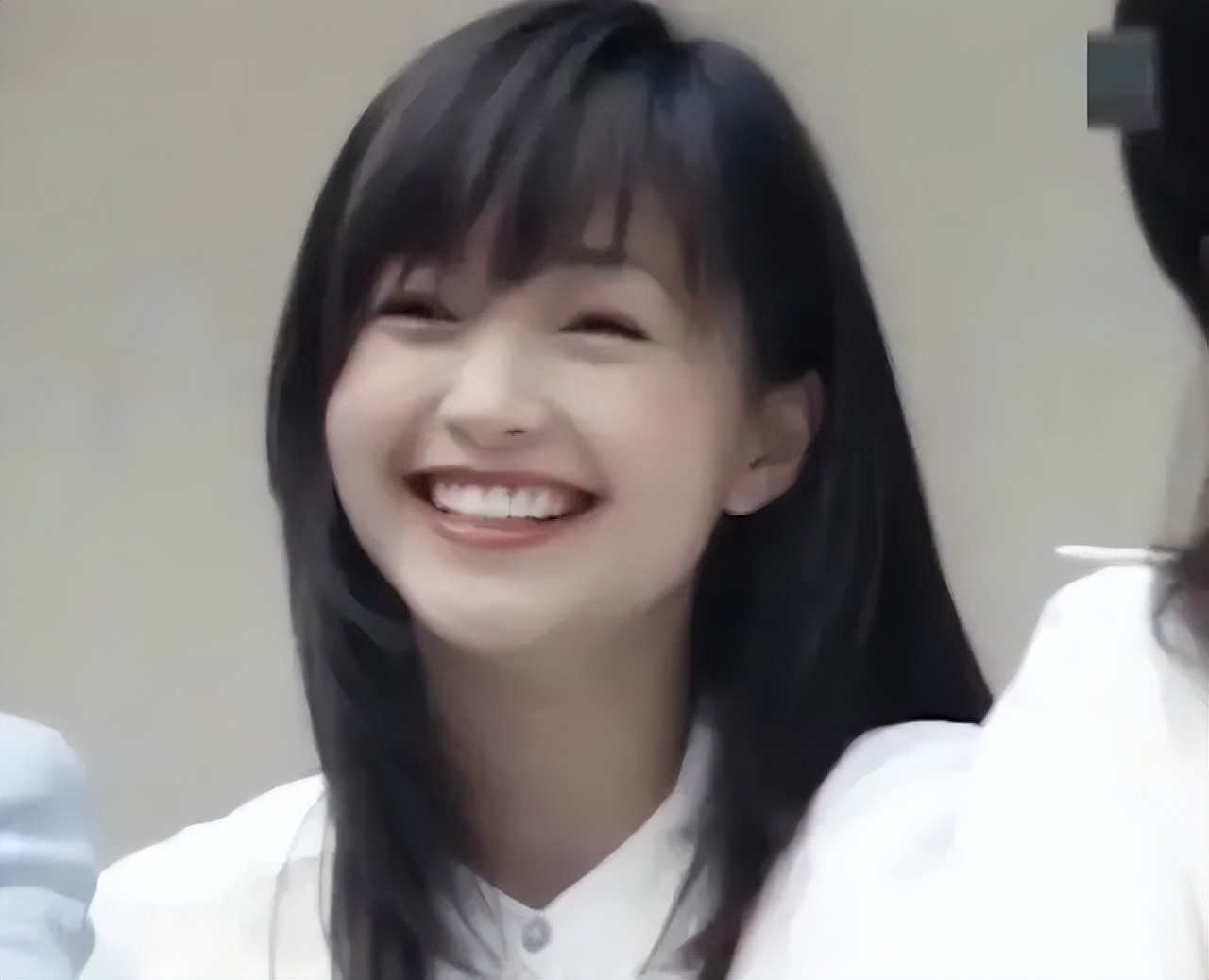 李绮红：出演的郭襄美过杨幂，如今52岁变得认不出​