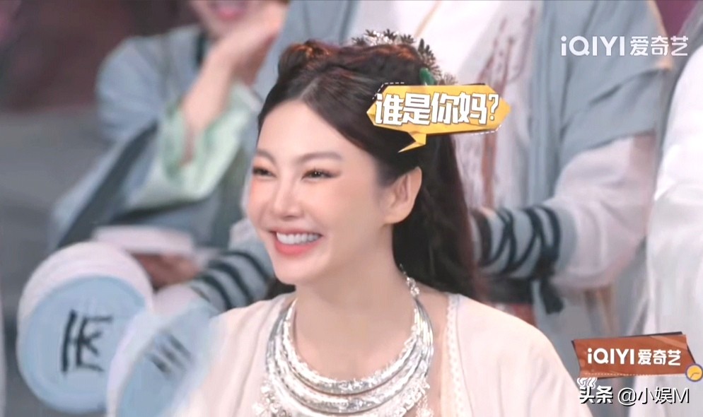 沙溢“吞扇子”，张雨绮“耍脾气”，这让卧底怎么玩啊？