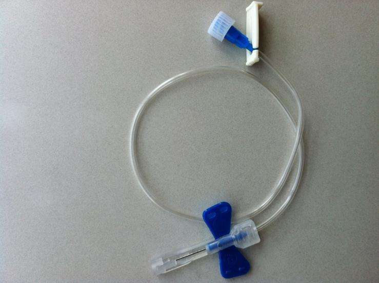 2014年，山东女婴体内“长”16根钢针，得知报警后舅妈服药自杀