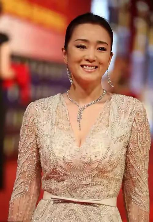 巩俐57岁，女神