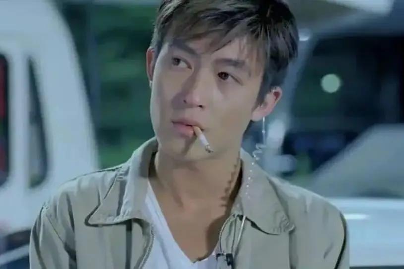娱乐圈那些私生活混乱的男星，陈翔劈腿，陈浩民婚内“狼吻”嫩模