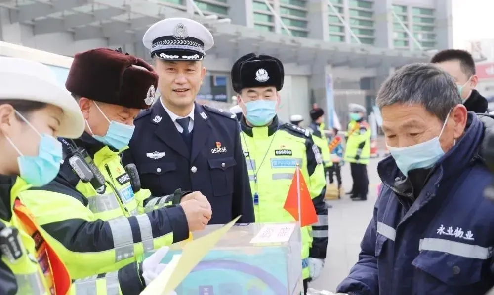 春运拉开序幕,济宁公安护航“回家路”