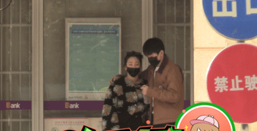 表面“人间清醒”，实际生活却一团糟，这些女星实在令人尴尬