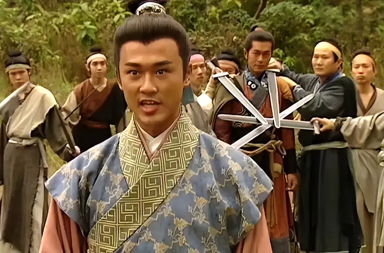 无线五小生境况悬殊，有人成“最老张无忌”，有人发福疑退圈