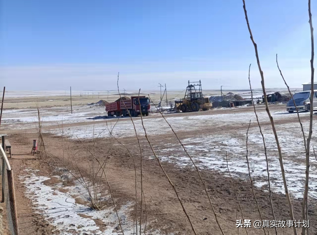 异国淘金自述：7名中国人穿过边境线，去蒙古挖矿，两年淘金梦碎