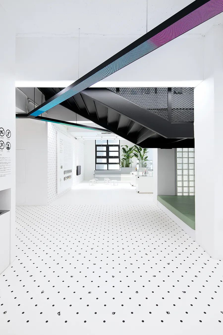 儿童玻璃博物馆2.0考迪迅建筑设计作品赏析