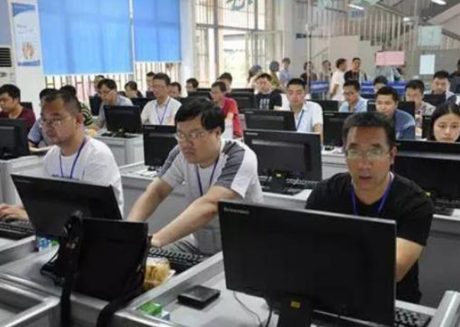 高考为什么使用2B铅笔？用其他铅笔代替行不行？批卷老师给出答案