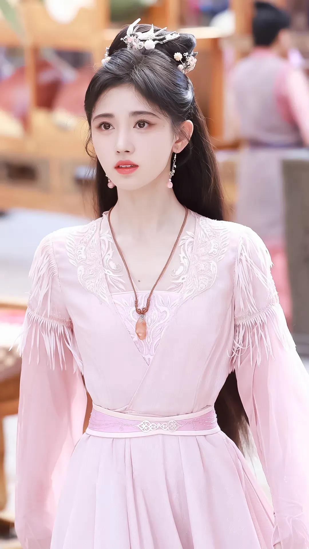 论鞠婧祎与古装的绝美适配度