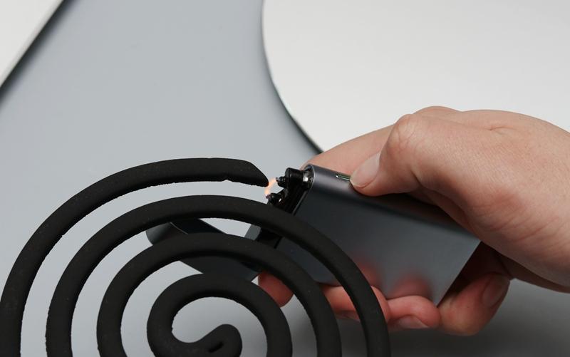 极蜂等离子电弧打火机体验：不用充气，可以重复使用，高端又好用