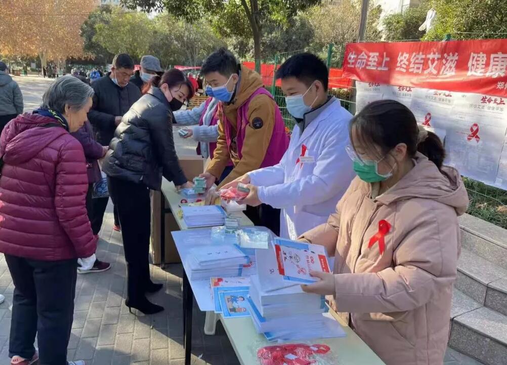 郑州市第九人民医院开展艾滋病日宣传活动，提高群众知艾防艾意识