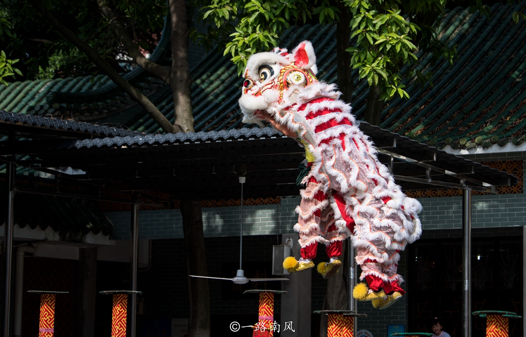 南海－佛山房价最高的城区，曾是广东四小虎之一，旅游资源丰富