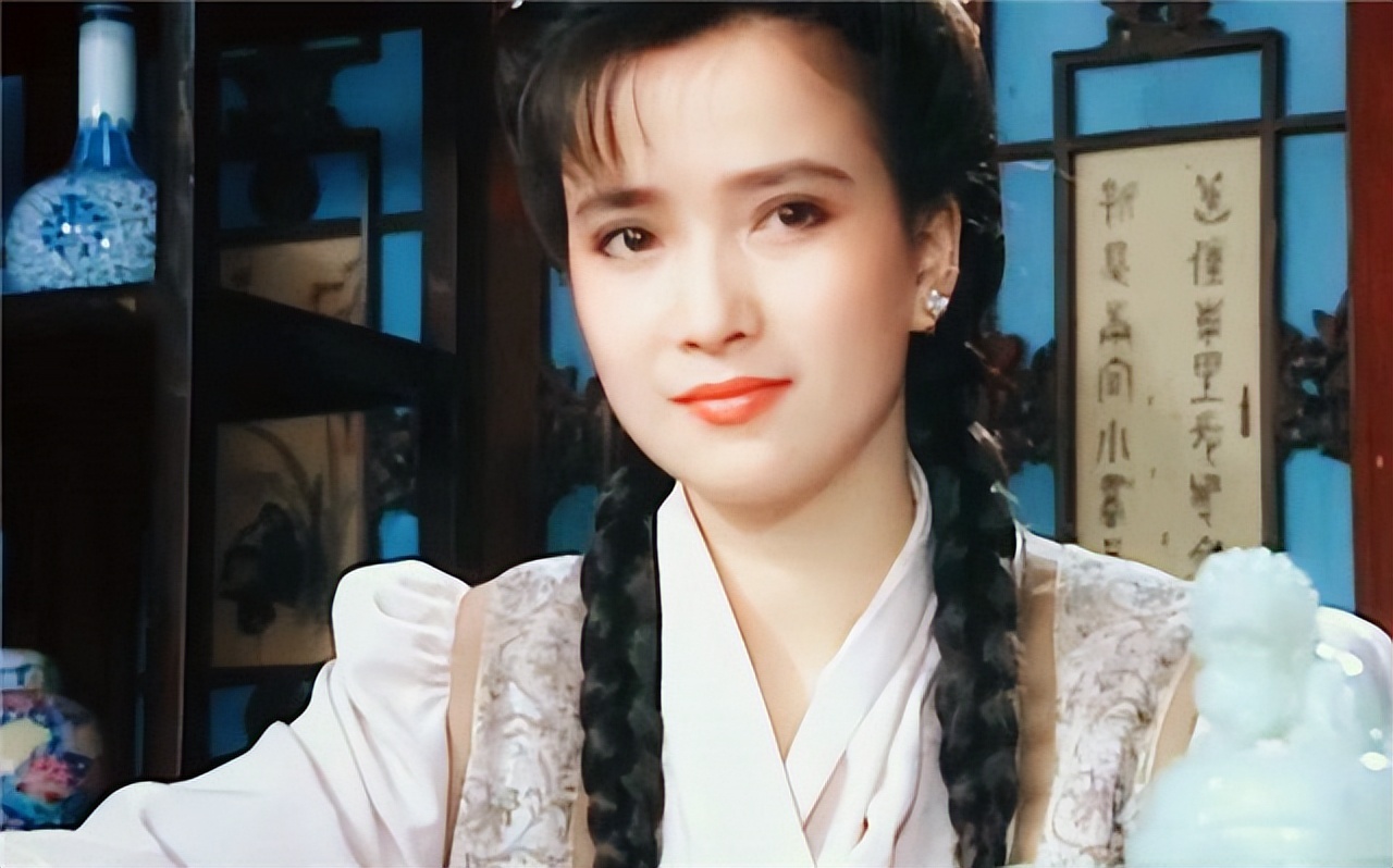 早期古装美女天花板，只服这9位，桃花眼，樱桃嘴，个个百里挑一