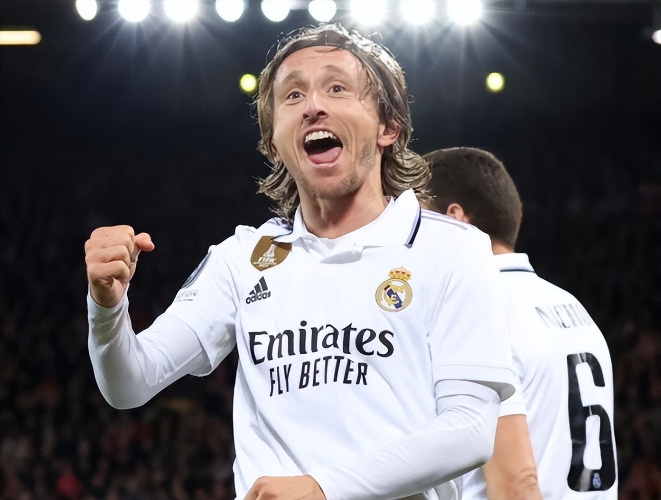 欧冠冠军第二年没进欧冠（欧冠8强浮现！极端情况：2大联赛全军覆没，德甲、意甲独占6席）-趣拿体育