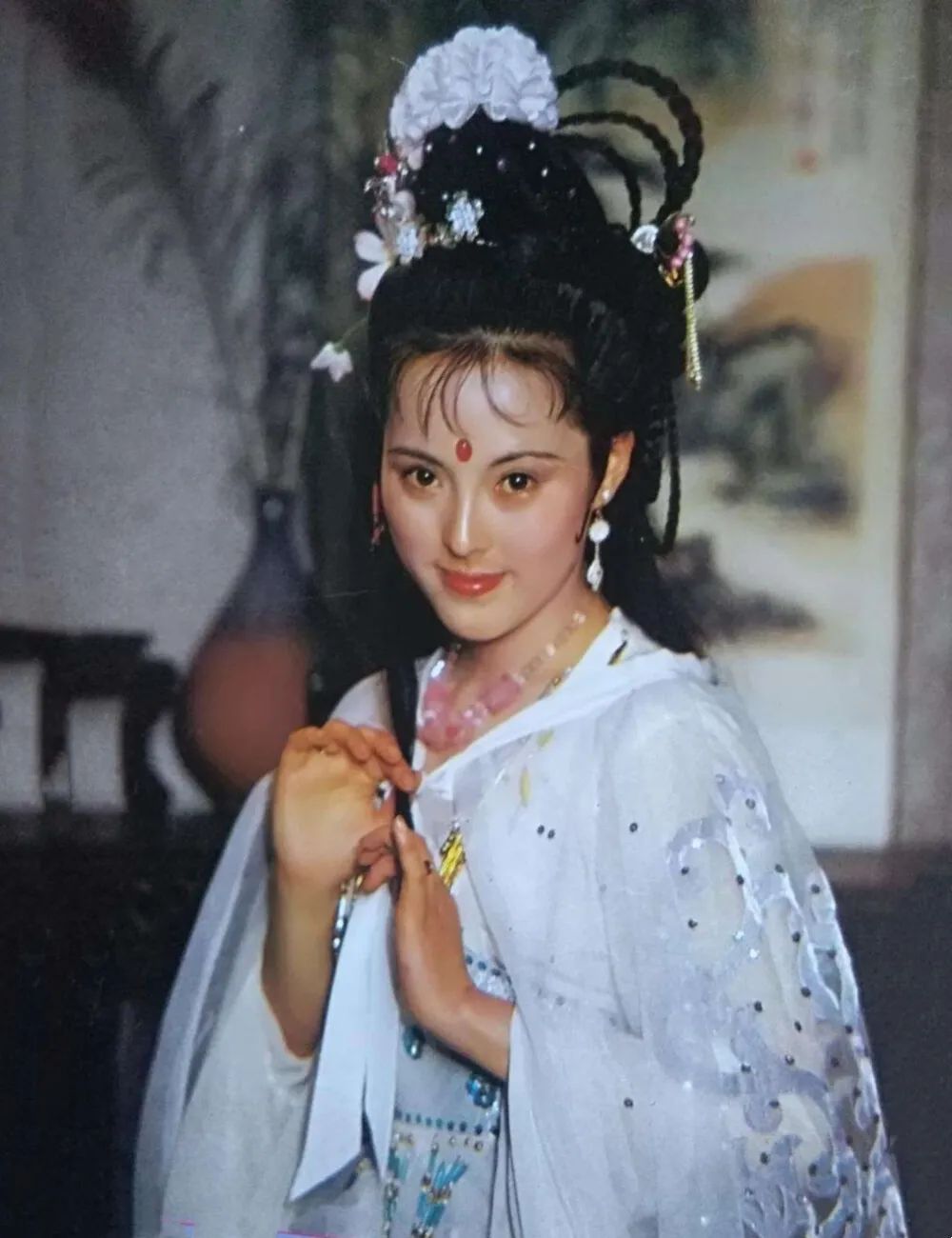 33位老牌簪花美人！林妹妹第一，林芳兵艳绝，你最偏爱谁呢？