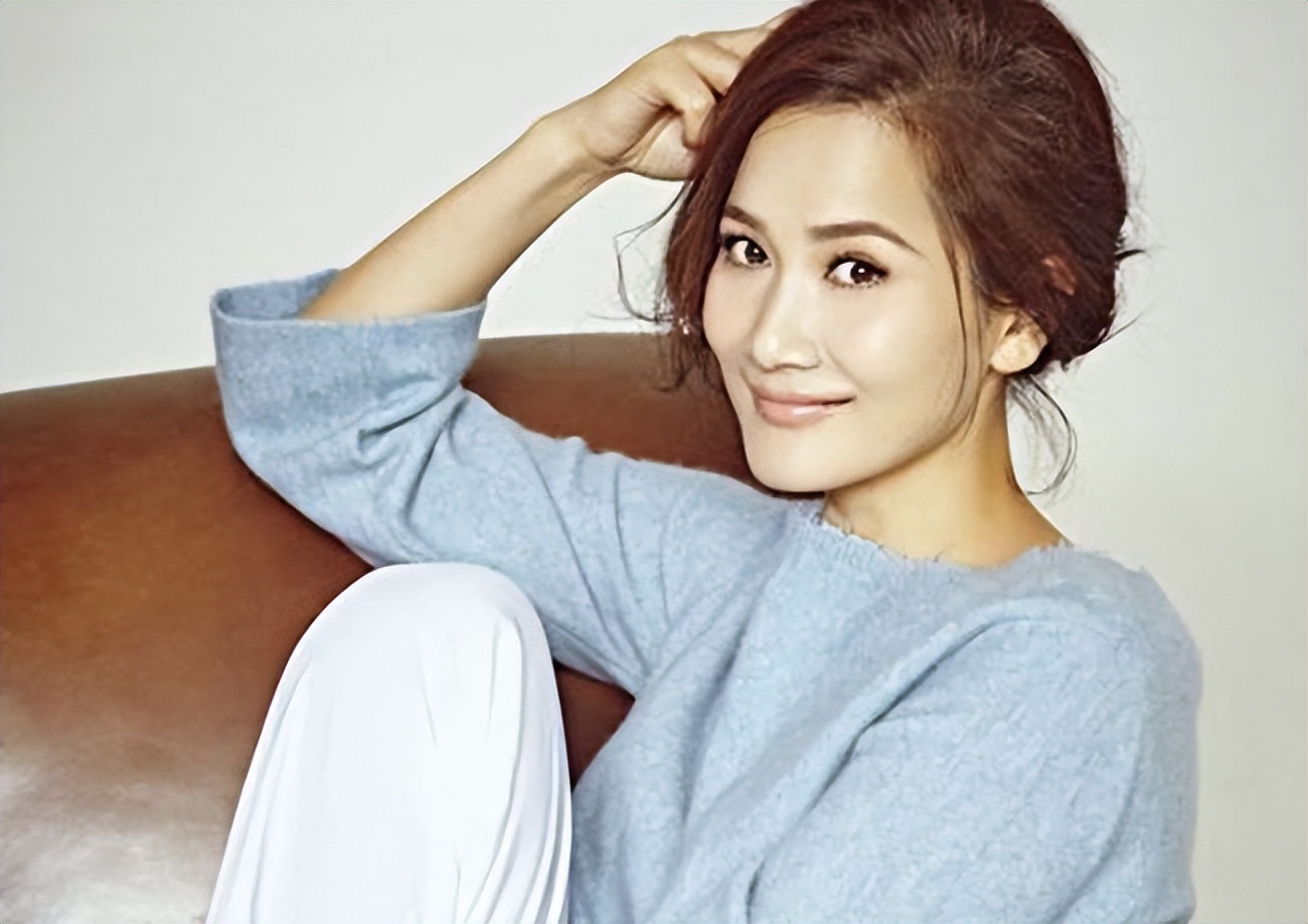 演员潘雨辰，失败的婚姻让我终身难忘，和女儿相依为命很幸福