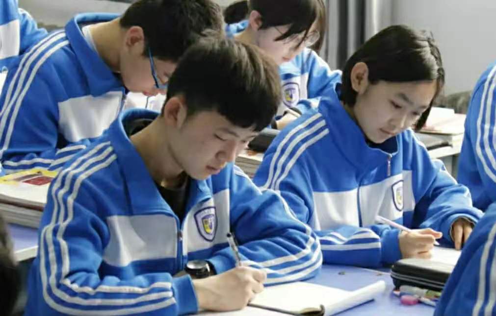 全国高中百强榜，浙江有8所学校上榜，实在是太强了