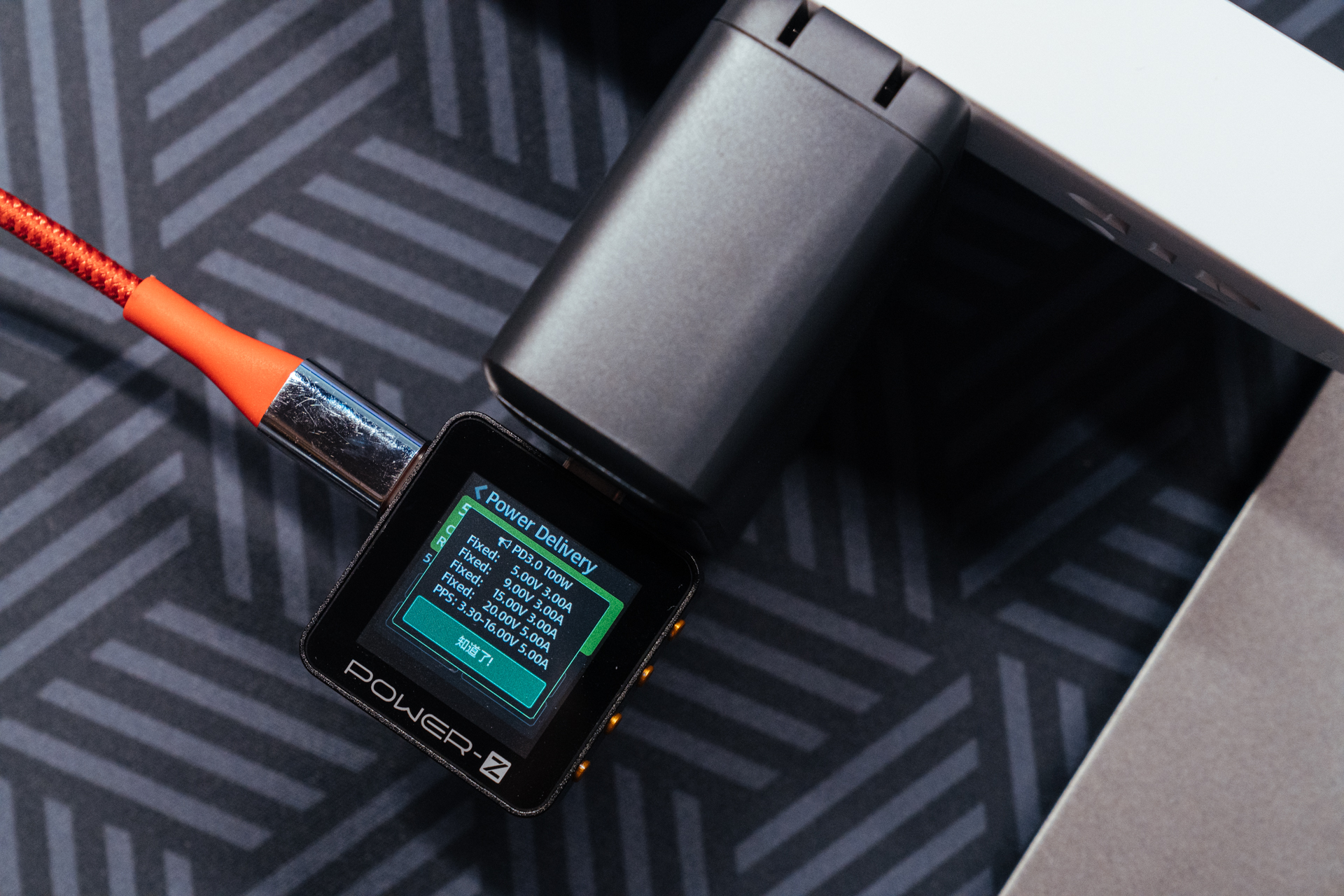 简洁条理，如何布置自己的办公桌面：轻办公好物分享