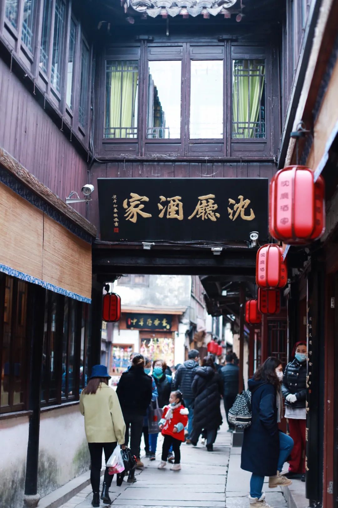 蘇州周莊古鎮有哪些不容錯過？吃住玩全攻略，不一樣的水鄉旅行