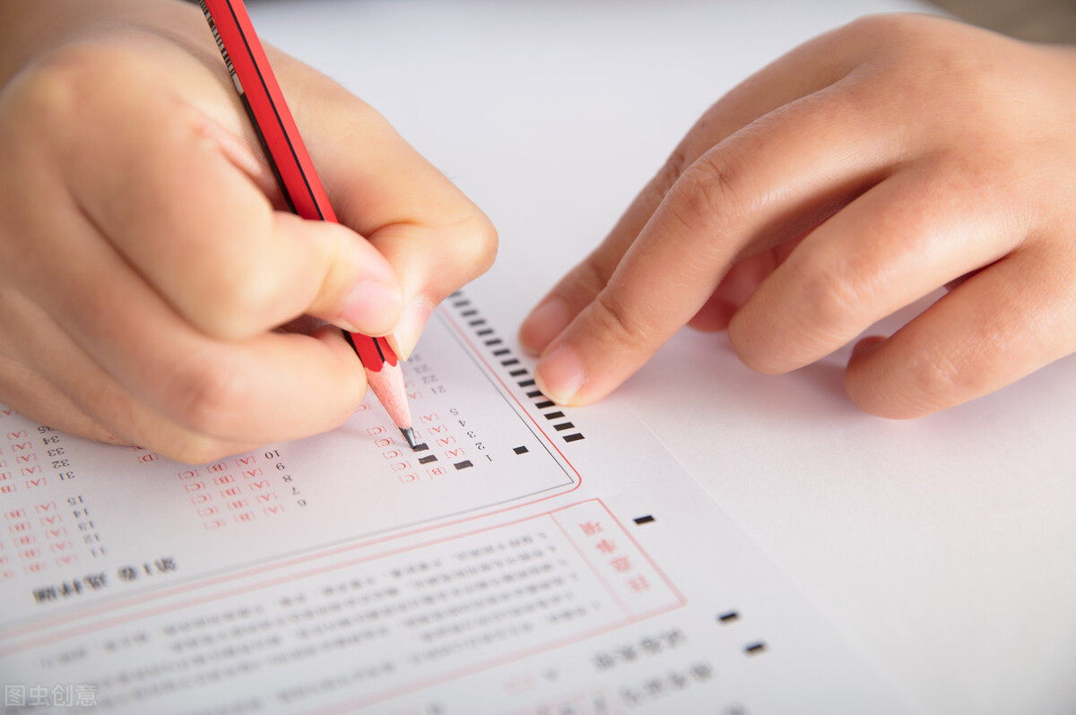 2022新高考選科與專業(yè)一覽表,新高考選純文吃虧嗎(圖3)