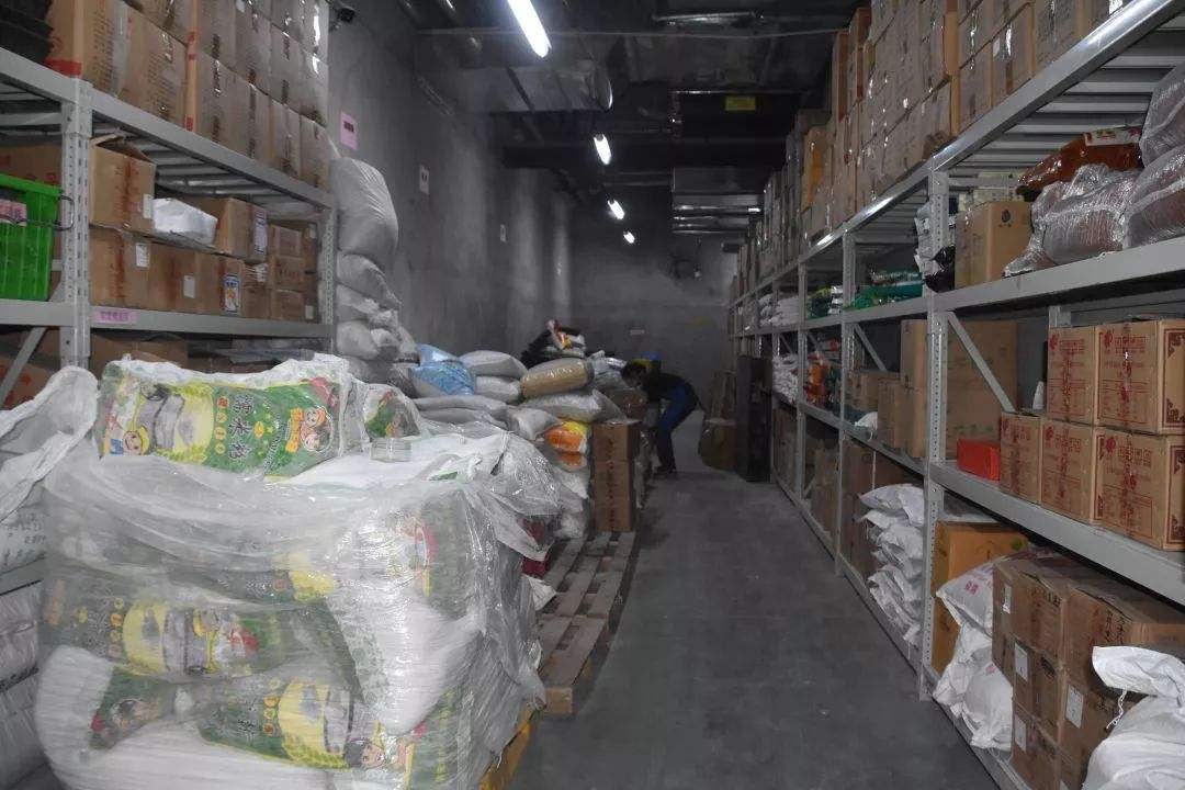日客流量达20多万人次，50%商家亏本撤离义乌，近一半外商不来了