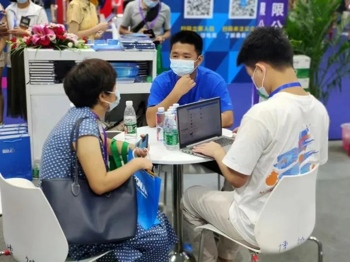 易达云荣获第五届全球跨境电商节优秀跨境电商物流服务商