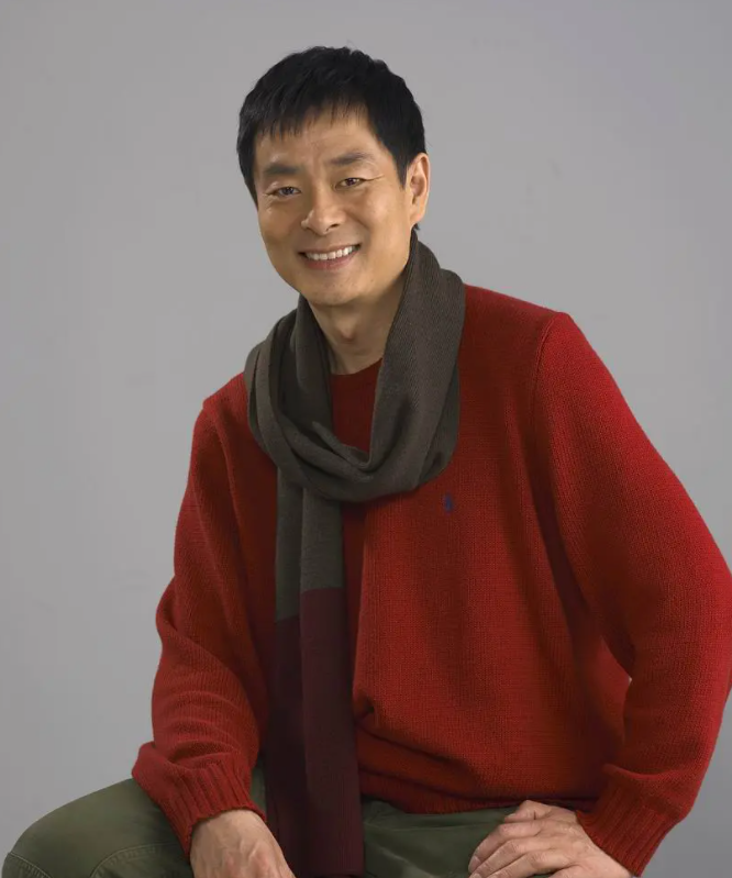 “感动中国人物”濮存昕：好人没好报？69岁照顾母亲至今不敢老去