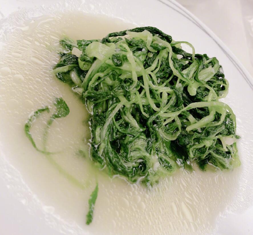 是女明星也是“菜农”！柳岩吃过刘亦菲种的茄子，张馨予家有农场