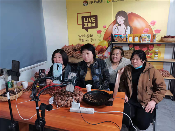 1281�ڣ�����Ͱ��׷������ƻ��ɼ��� ����18��������������¾ٴ�