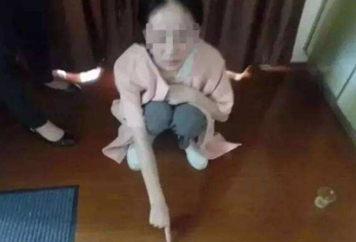 2009年，女学霸为爱拒供黑人男友，被判枪决后哭着向父母表示忏悔