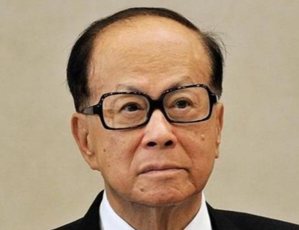香港“黑老大”：绑架李嘉诚儿子，成功勒索10.38亿，在内地落网