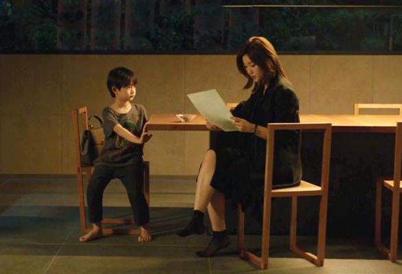 辅导班老师失业后，去富人区做“高端家教”，工资虽高却想辞职