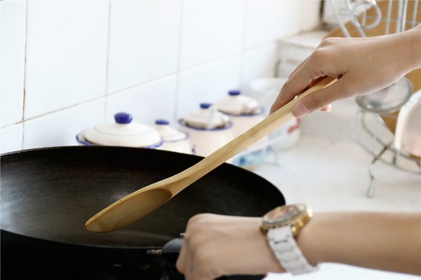 炒出来的致癌物：很多家庭厨房里都有，比吸烟的危害还大