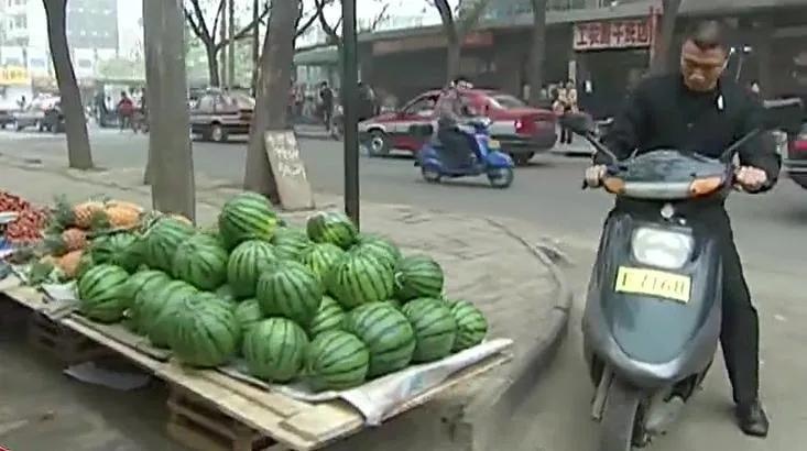 刘华强为什么要杀卖瓜的，知道真相后情有可原