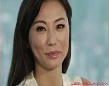 明明是绝色，怎么拍出这么丑的照片，妆容难看，用的是丑颜相机吗