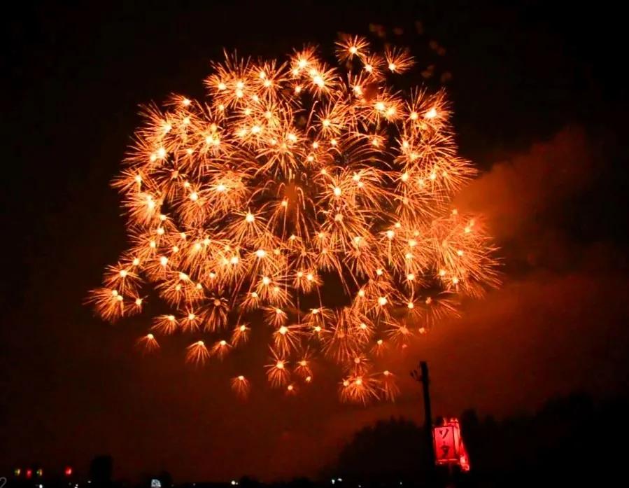 四尺玉烟花是哪里的(全球的最大烟花推荐)