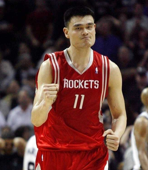 nba的哪些国际巨星(这才是NBA最强外籍球星阵容！内线姚明 约基奇 后卫纳什 妖刀)