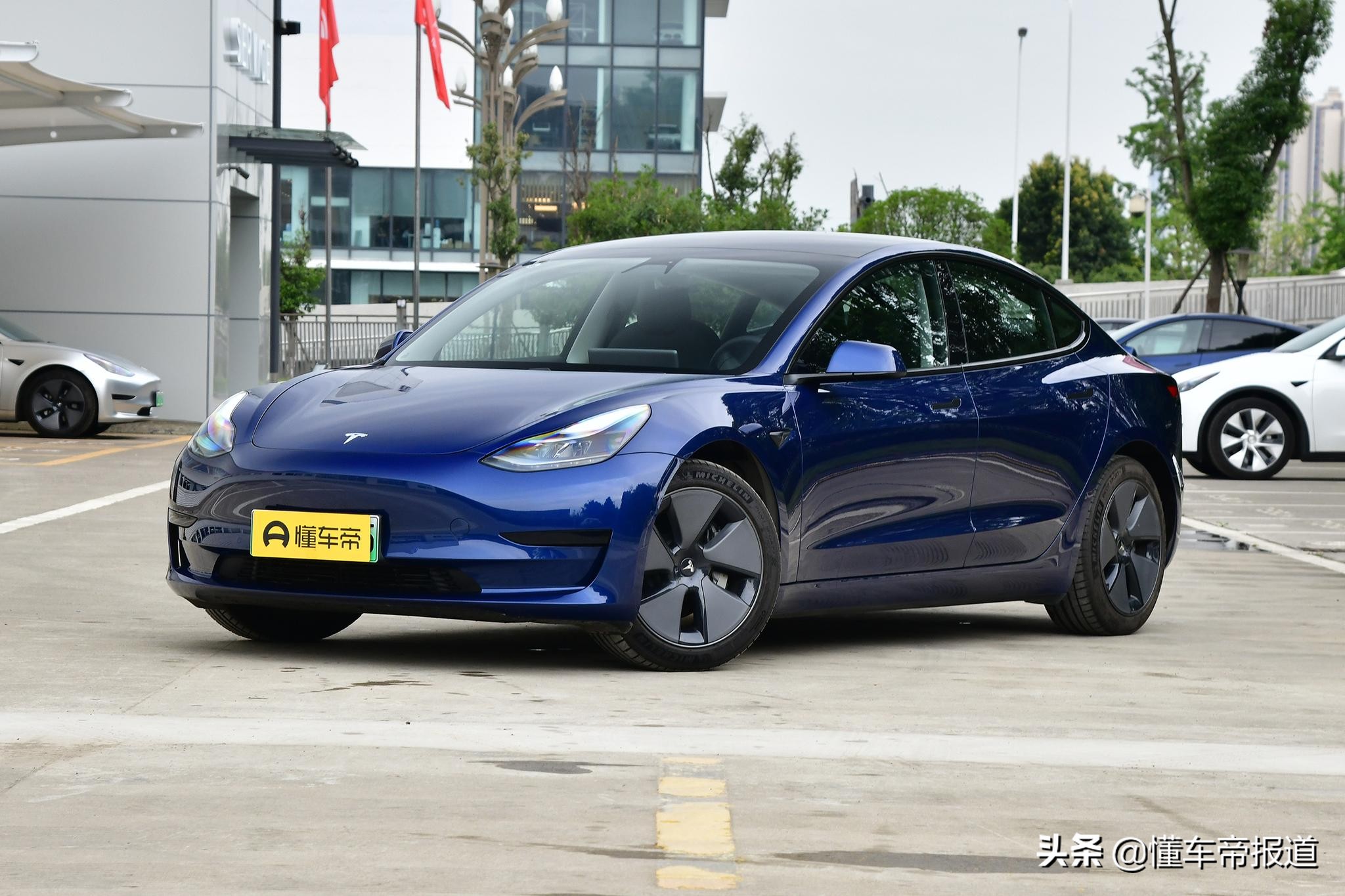 新车｜2021最畅销中型轿车TOP 10：日德争雄，Model 3搅局