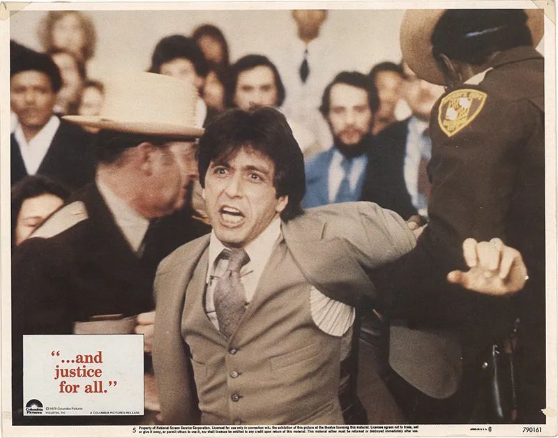 《伸张正义》阿尔帕西诺演得太震撼！炮轰司法黑暗超狠辣